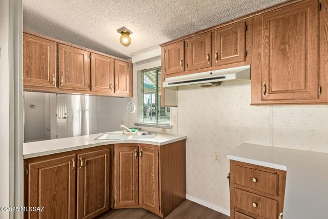 6260 S Waterton Drive, Tucson, AZ 85746