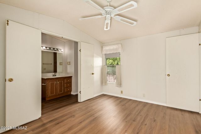 6260 S Waterton Drive, Tucson, AZ 85746