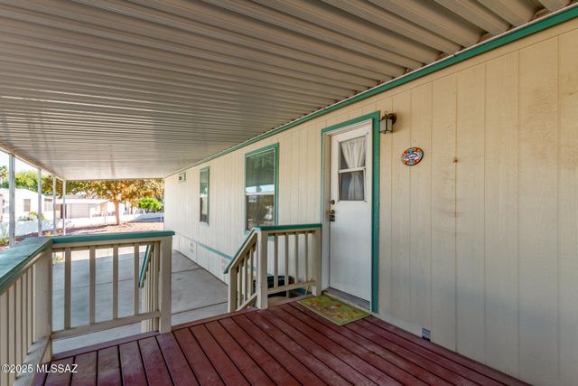 6260 S Waterton Drive, Tucson, AZ 85746