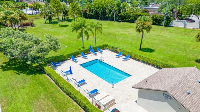 9550 Boca Gardens Parkway C, Boca Raton, FL 33496