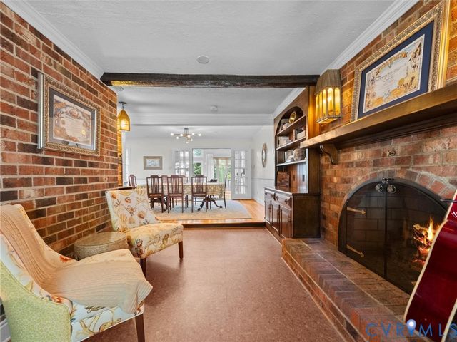 1614 Westcastle Dr, Henrico, VA 23238
