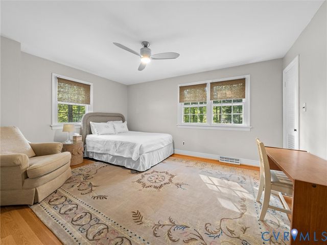 1614 Westcastle Dr, Henrico, VA 23238
