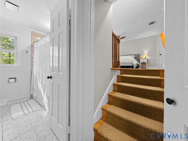 1614 Westcastle Dr, Henrico, VA 23238