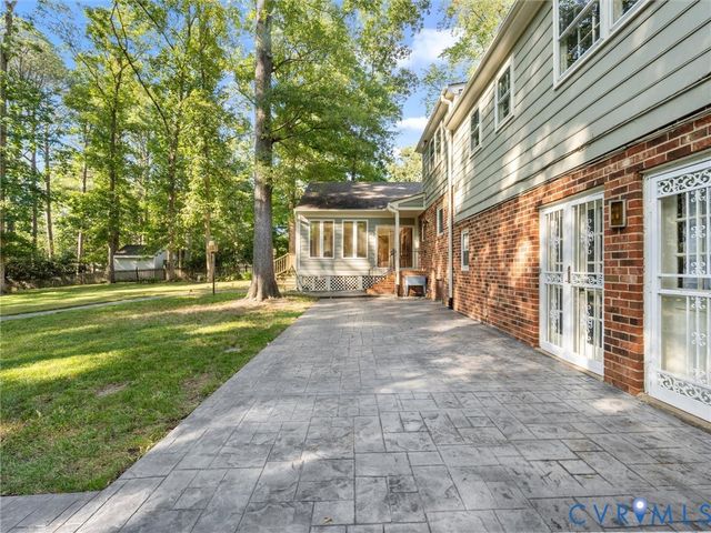1614 Westcastle Dr, Henrico, VA 23238