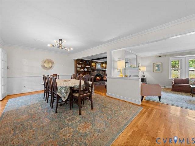 1614 Westcastle Dr, Henrico, VA 23238