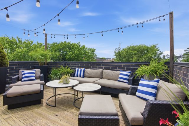 1639 N Artesian Avenue 2N, Chicago, IL 60647