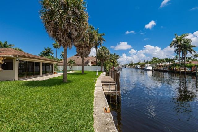 2200 SE 8th Street, Pompano Beach, FL 33062