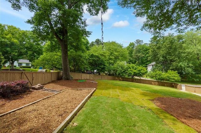 481 Springs End Lane NE, Marietta, GA 30068