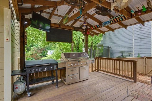 481 Springs End Lane NE, Marietta, GA 30068