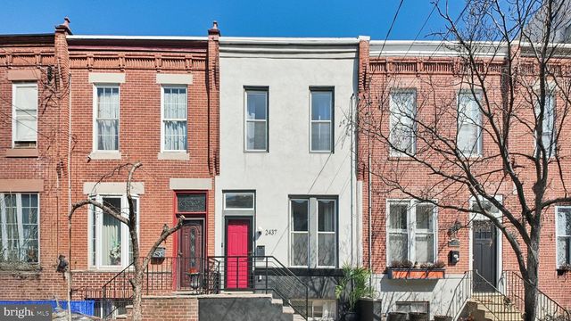2437 CARPENTER ST, Philadelphia, PA 19146