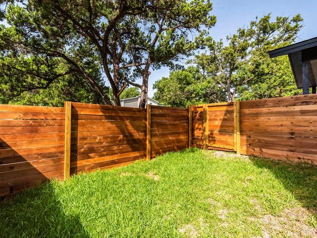 406 Post Road DR 1, Austin, TX 78704