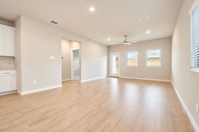 808 Knox River Drive, Princeton, TX 75071