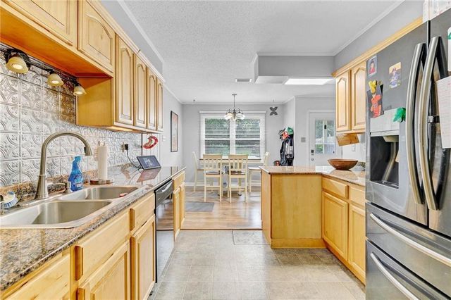 3864 Leroy Stevens Road, Mobile, AL 36619