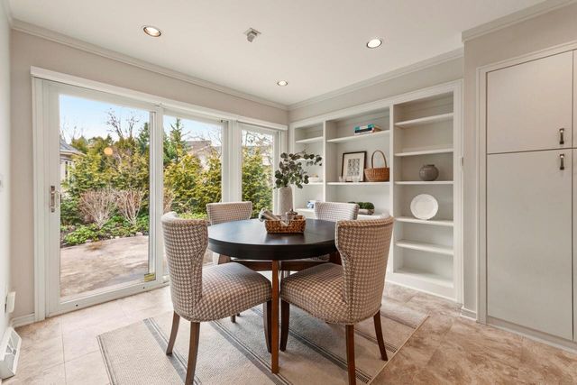 2618 W Lake Park COURT, Mequon, WI 53092