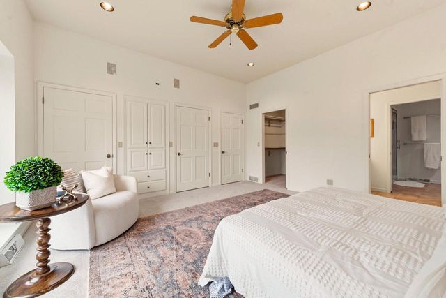 2618 W Lake Park COURT, Mequon, WI 53092