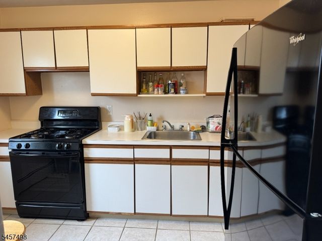 1120 Valley Rd 1B, Wayne Twp., NJ 07470