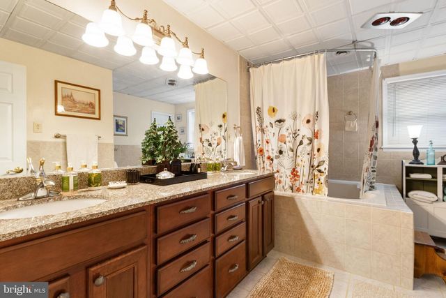 54 RICHARDS FERRY RD, Fredericksburg, VA 22406