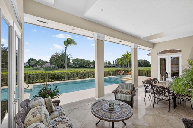 83 Sandbourne Lane, Palm Beach Gardens, FL 33418
