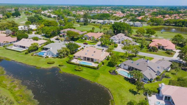 83 Sandbourne Lane, Palm Beach Gardens, FL 33418