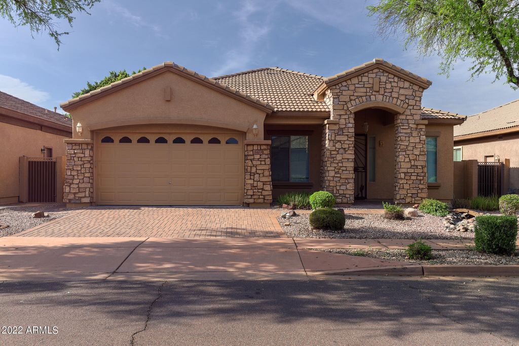 3433 W LANGUID Lane, Phoenix, AZ 85086
