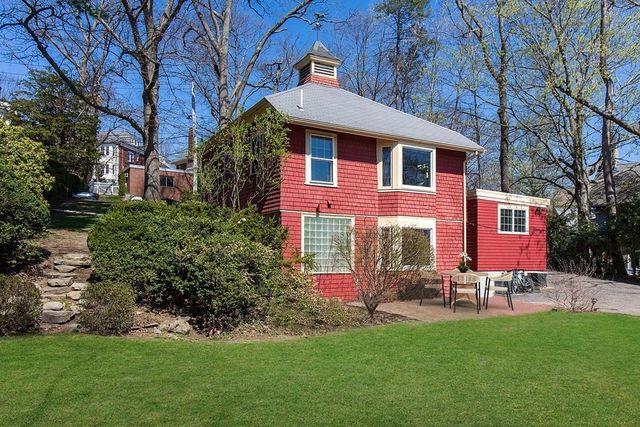 56 Colbourne Crescent 0, Brookline, MA 02445