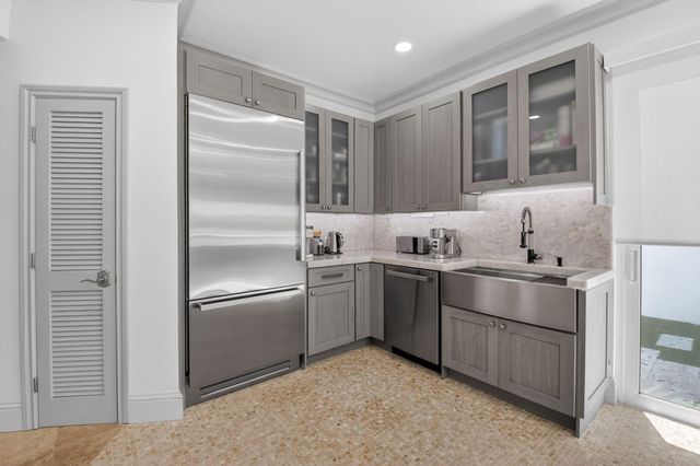 21237 Harrow Court, Boca Raton, FL 33433