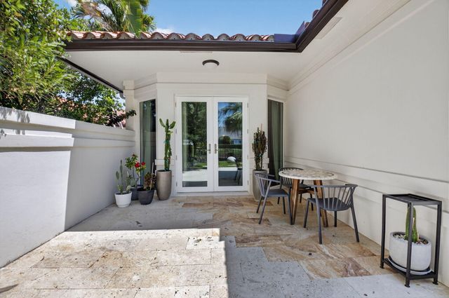 21237 Harrow Court, Boca Raton, FL 33433