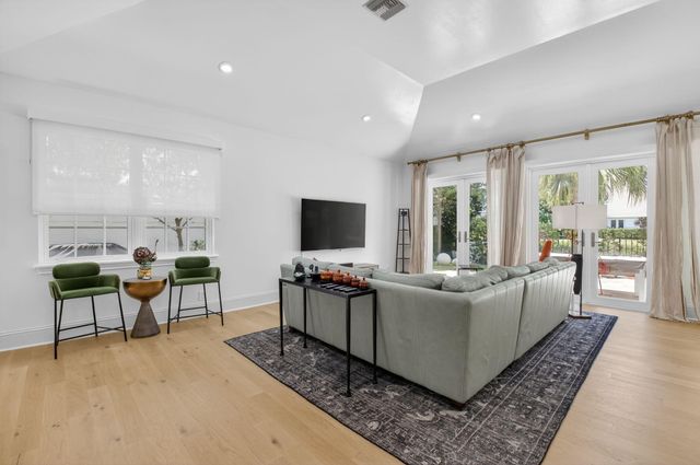 21237 Harrow Court, Boca Raton, FL 33433