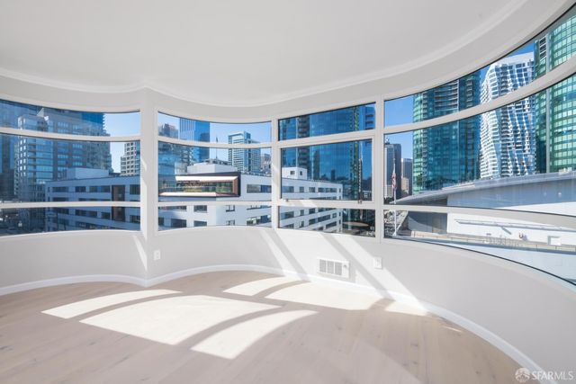 403 Main Street 815N, San Francisco, CA 94105