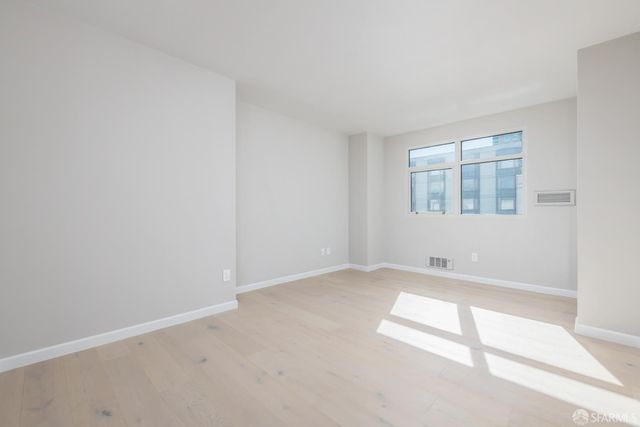 403 Main Street 815N, San Francisco, CA 94105