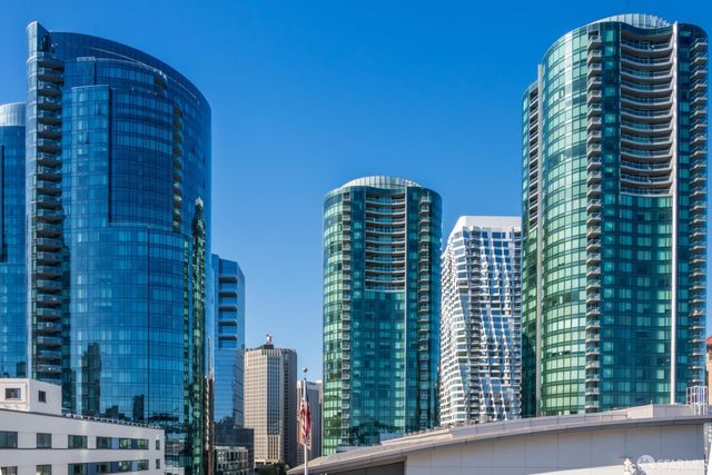 403 Main Street 815N, San Francisco, CA 94105