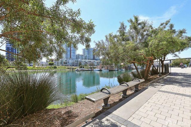 403 Main Street 815N, San Francisco, CA 94105