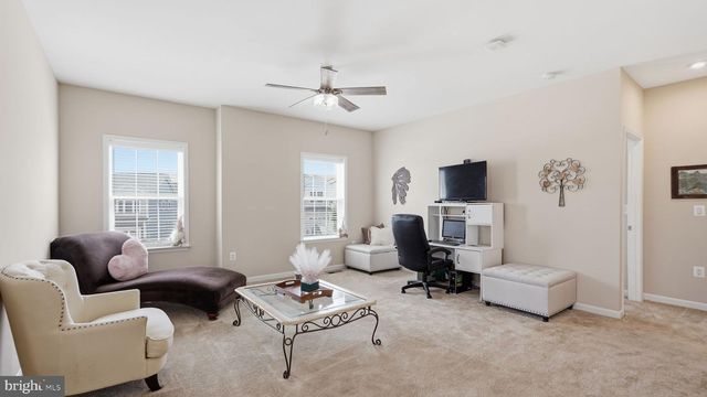 502 PEPPERIDGE DR, Stafford, VA 22554
