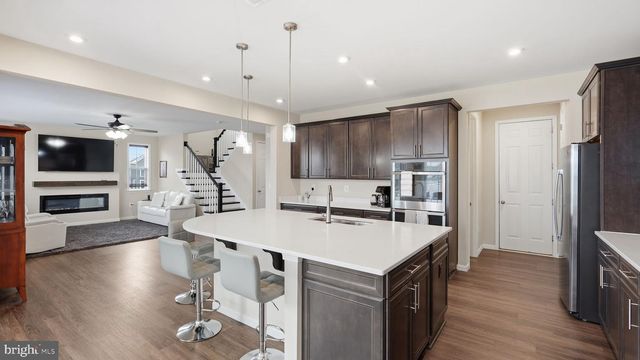 502 PEPPERIDGE DR, Stafford, VA 22554