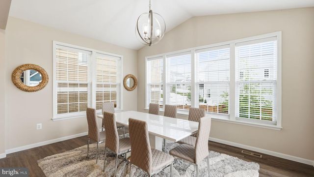 502 PEPPERIDGE DR, Stafford, VA 22554