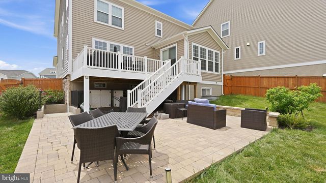 502 PEPPERIDGE DR, Stafford, VA 22554