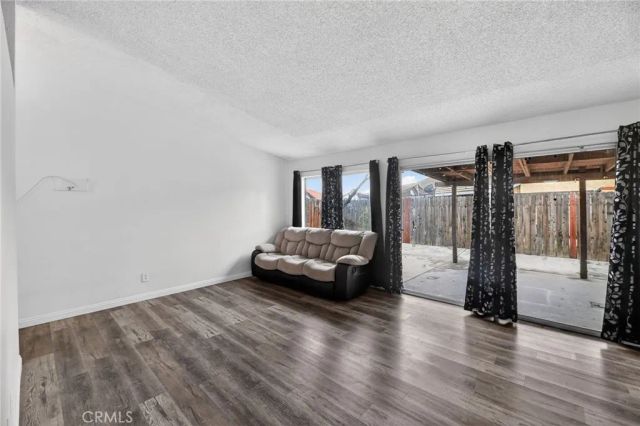 129 Olivetree Drive, Perris, CA 92571