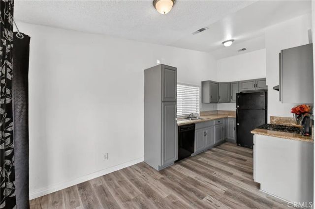 129 Olivetree Drive, Perris, CA 92571