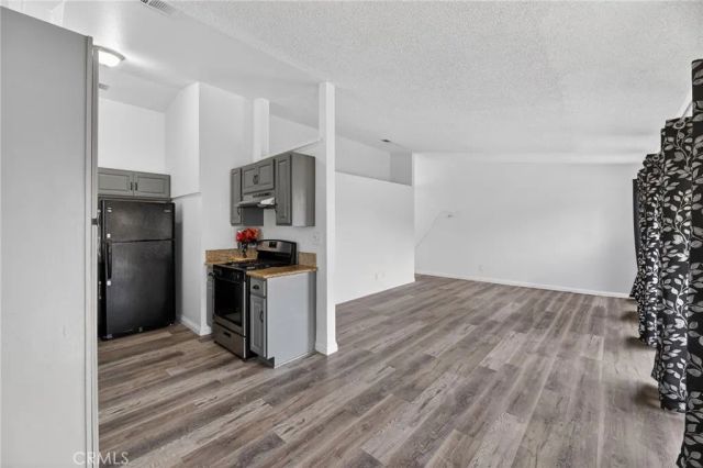 129 Olivetree Drive, Perris, CA 92571