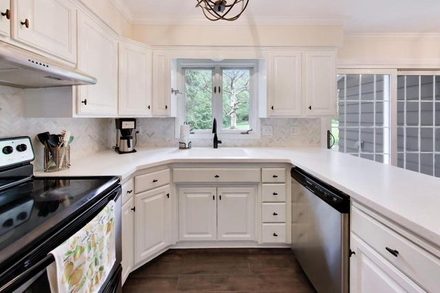 31114 Hickory Hollow ROAD, Waterford, WI 53185