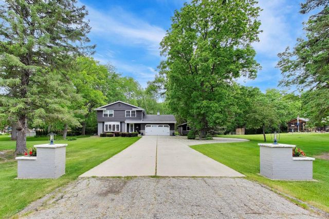 31114 Hickory Hollow ROAD, Waterford, WI 53185