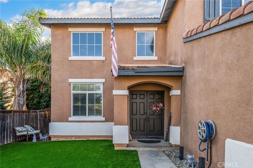 29074 Goldenstar Way, Murrieta, CA 92563 — photo 2