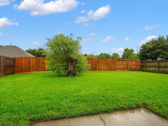 4006 Raspberry Court, Dickinson, TX 77539