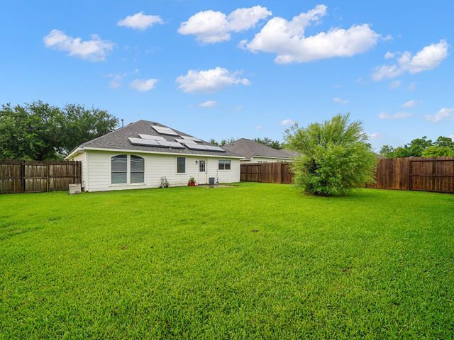 4006 Raspberry Court, Dickinson, TX 77539