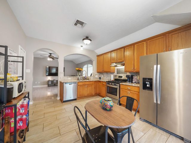 4006 Raspberry Court, Dickinson, TX 77539