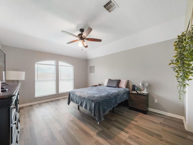 4006 Raspberry Court, Dickinson, TX 77539