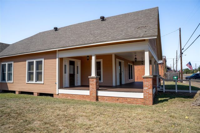 236 S Main Street, Grapeland, TX 75844