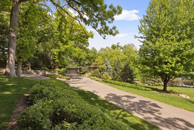 6504 Stauder Circle, Edina, MN 55436