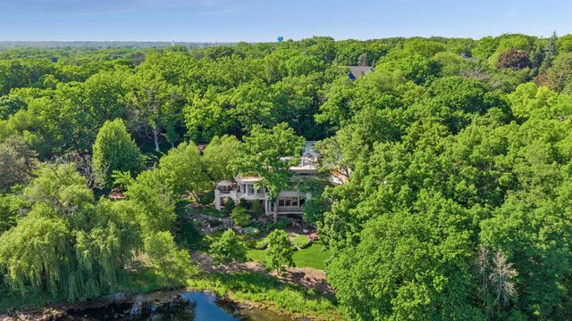 6504 Stauder Circle, Edina, MN 55436