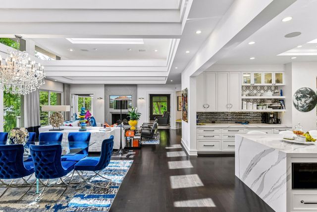 6504 Stauder Circle, Edina, MN 55436